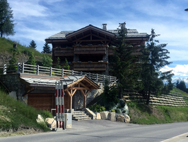 chalet-lens-8.jpg